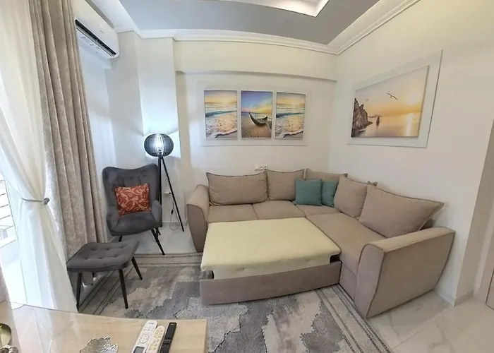 Cozy Sea View Apartment In Paralia